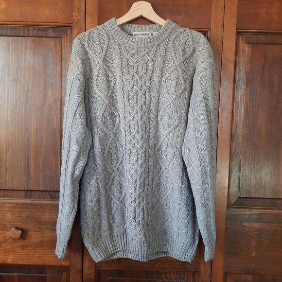 Vintage High Sierra Wool Blend Tan Chunky Cable Knit Crewneck Sweater Size M - Picture 1 of 8